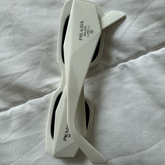 Prada unisex pr17-ws - Picture 2 of 3